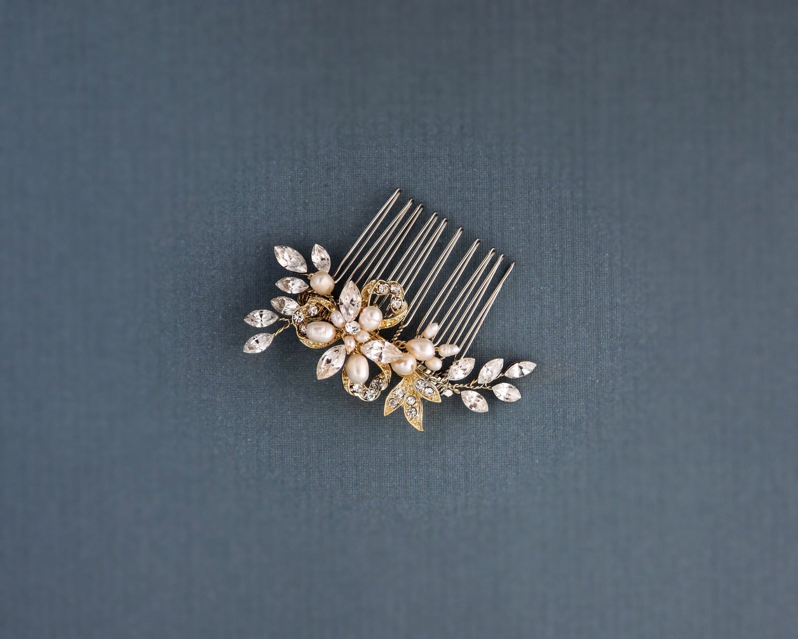 Petite Floral Comb with Cultured Pearls - Cassandra Lynne
