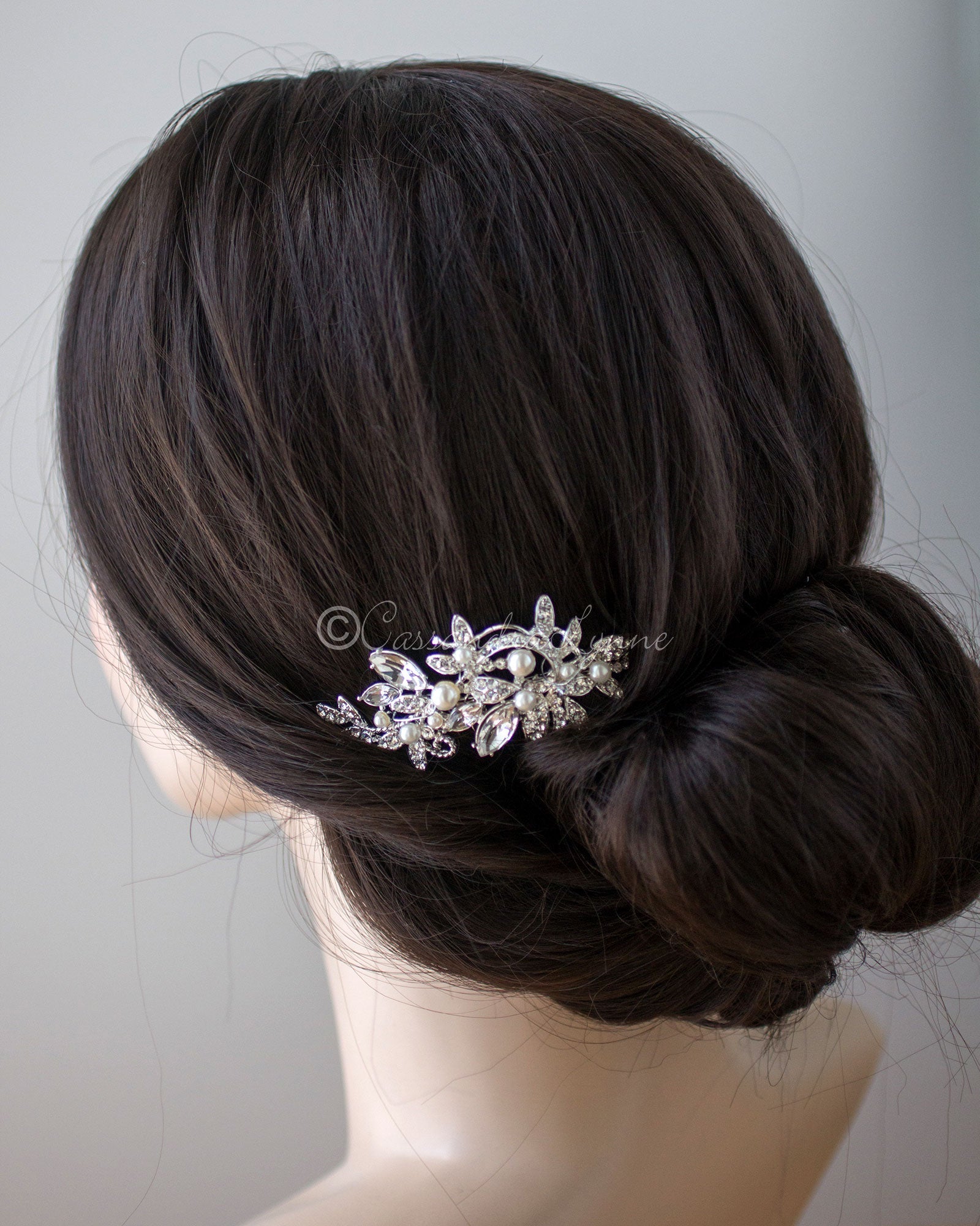 Small Wedding Comb with Pearls - Cassandra Lynne