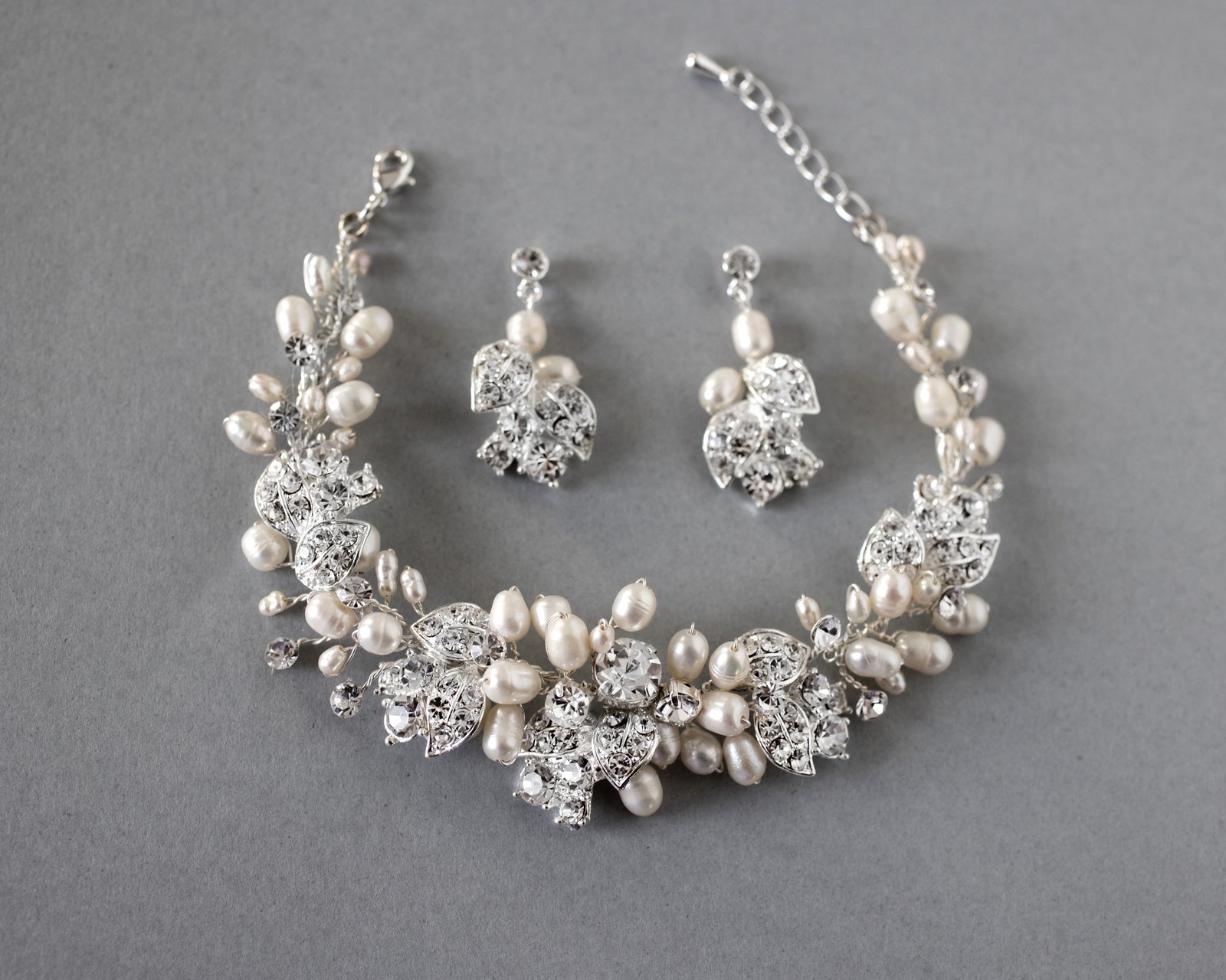 Freshwater Pearl and Crystal Bracelet and Earrings