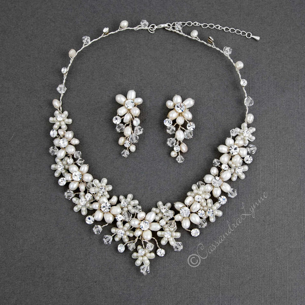 Buy Pearl Wedding Jewellery for Women & Girls Online in India | Zariin